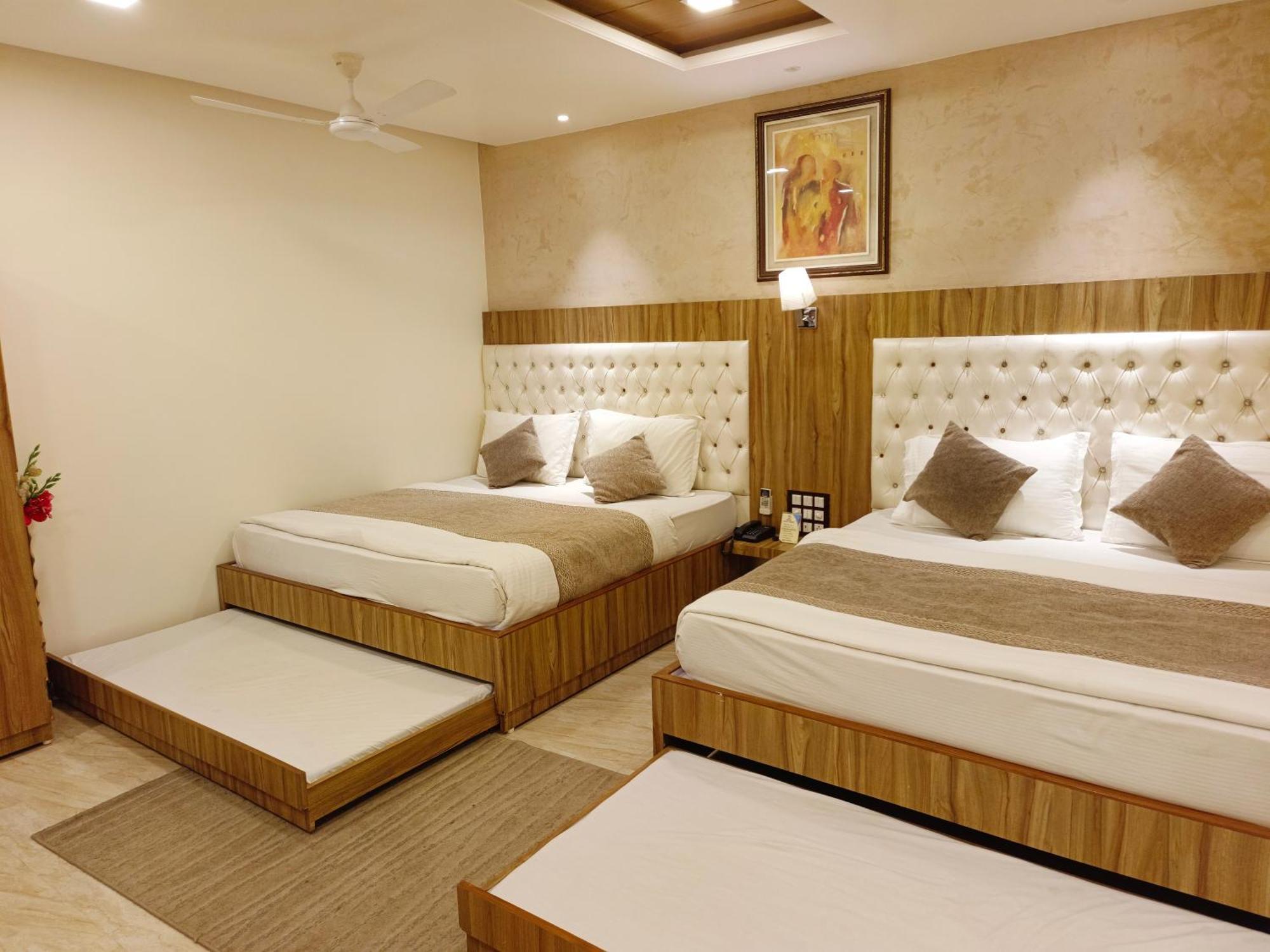 Hari Niwas - A Boutique Garden Resort Ābu Exteriör bild